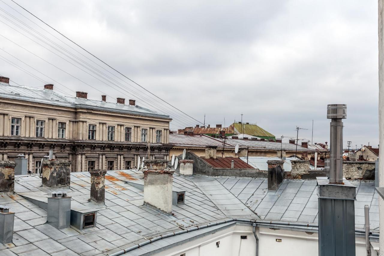 Centrum Hostel Lviv Exterior photo